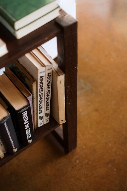 How to Build a Simple Reading Habit That Lasts